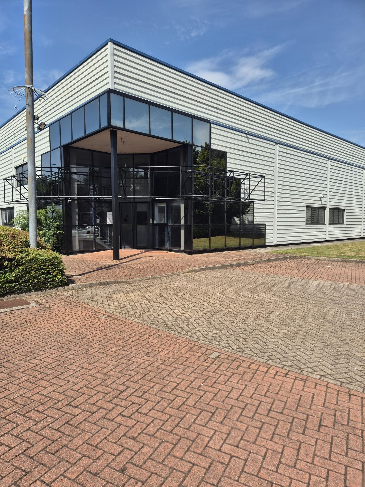 Unit 17 Europa Boulevard, Gemini Business Park, Warrington WA5 7TP - RVW